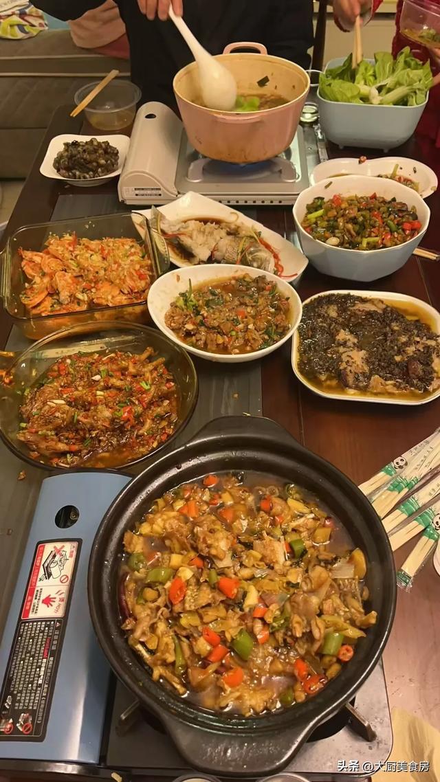 切记：1不晒、2要出、3不说有讲究AG旗舰厅明日正月十二是“吉祥日”(图2)