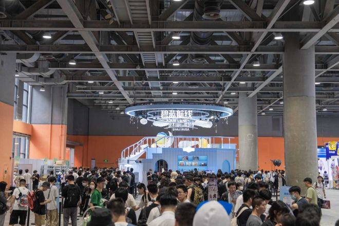 蓝航线》的线下活动就跟回家了一样AG旗舰厅网站首页每次参加《碧(图8)